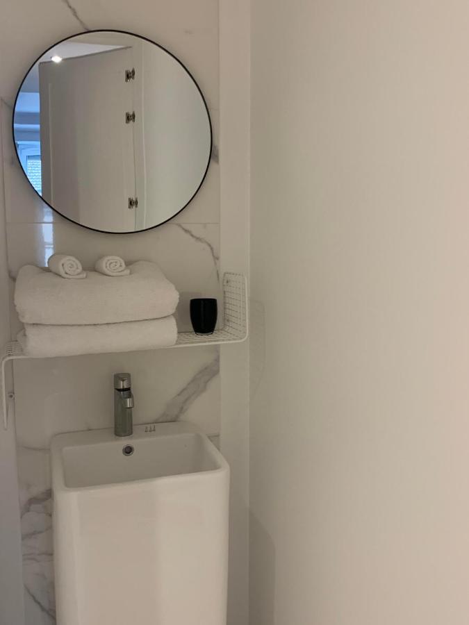 Celect'In Lyon Suites Climatisees Skyview Екстер'єр фото